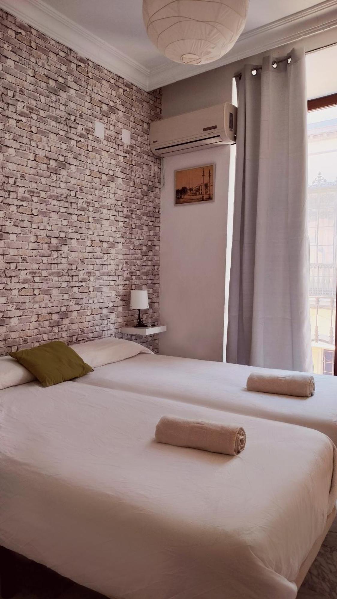 Apartamento En Sevilla Centro Con Vistas A La Plaza Alameda De Hercules - Hasta 7 Personas Экстерьер фото
